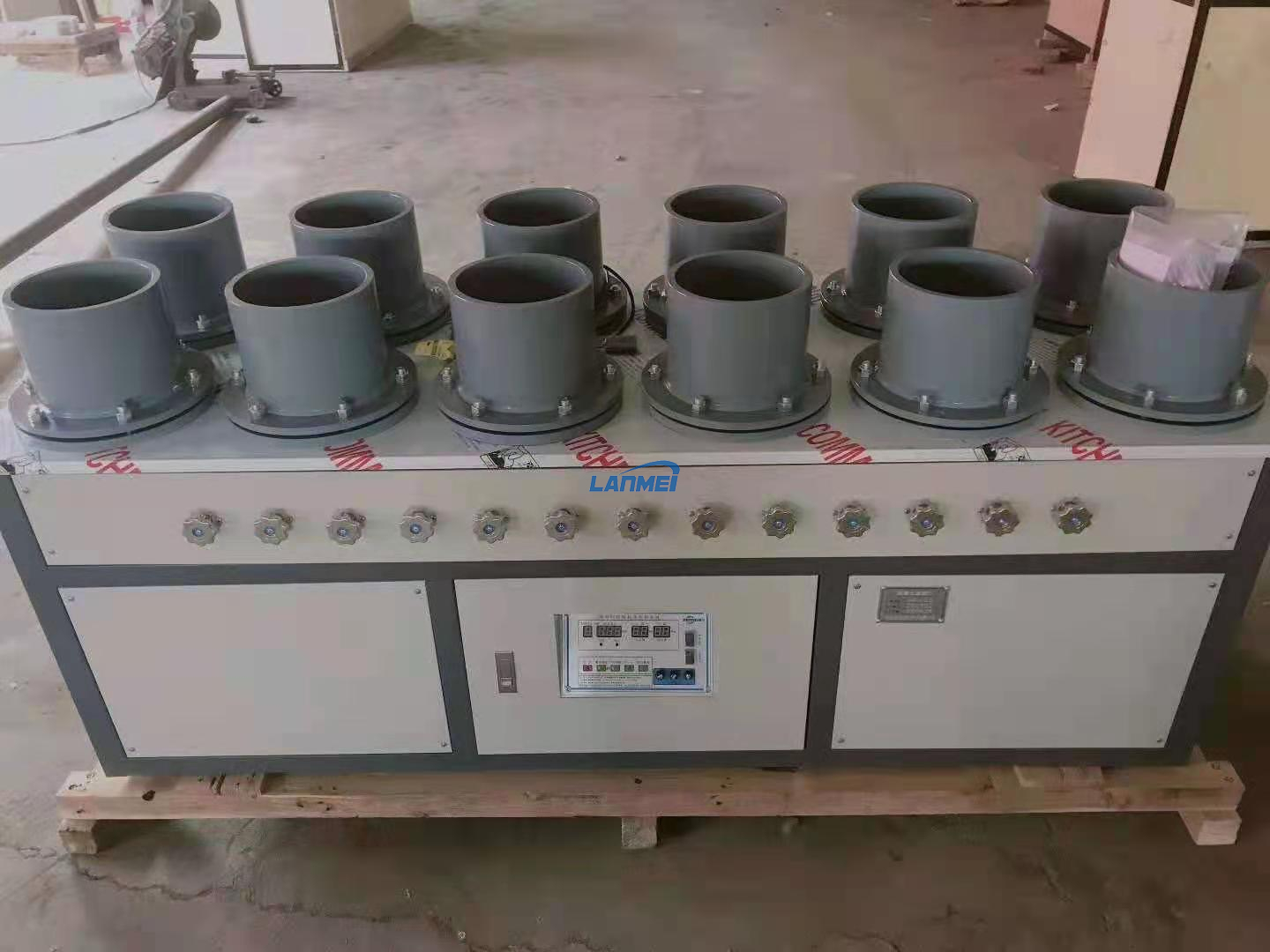 instrumen kebolehTelapan konkrit makmal