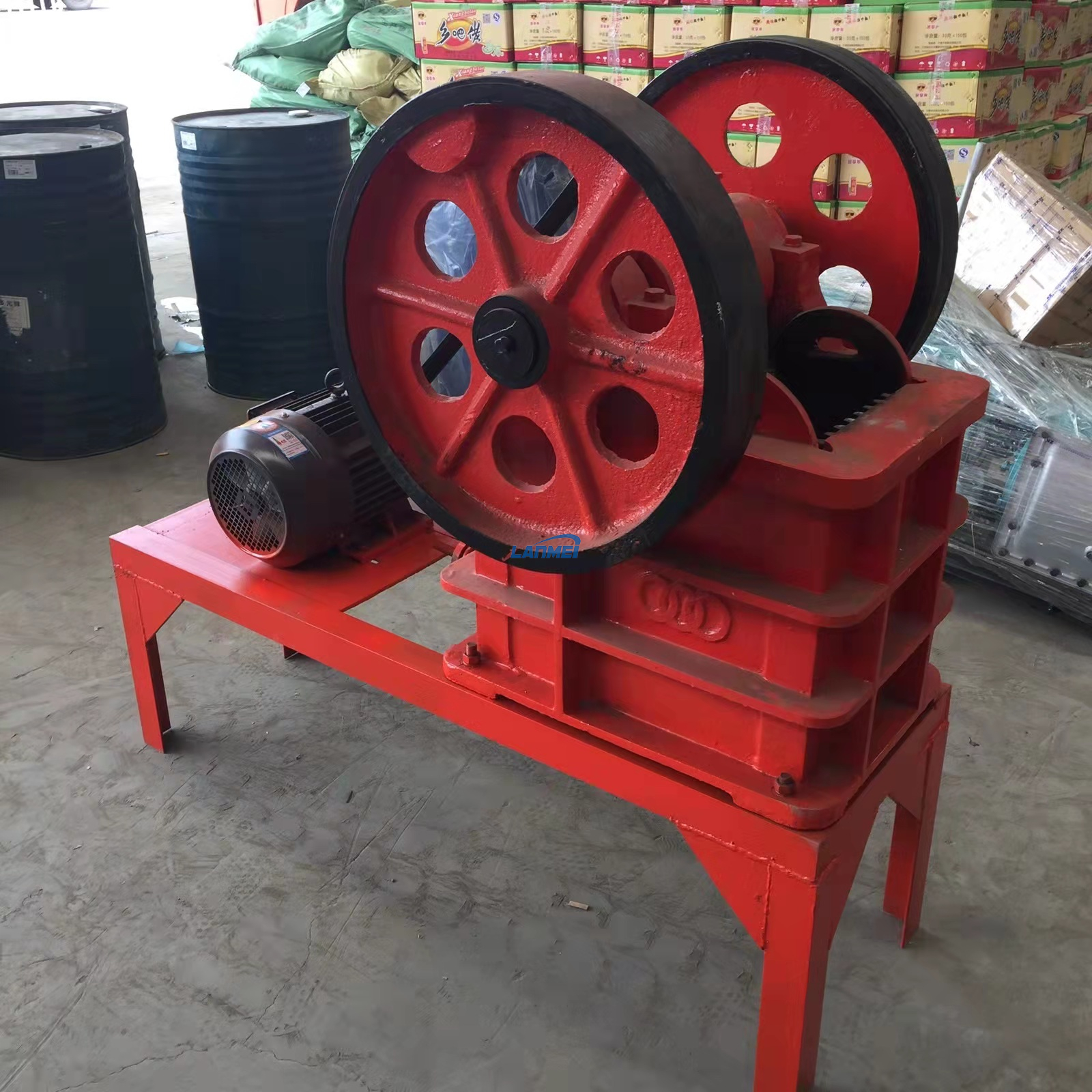 Crusher rahang kecil