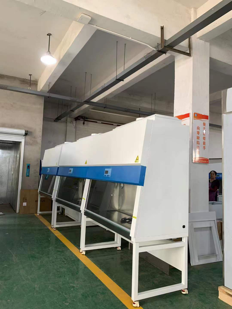 Kabinet Biosafety